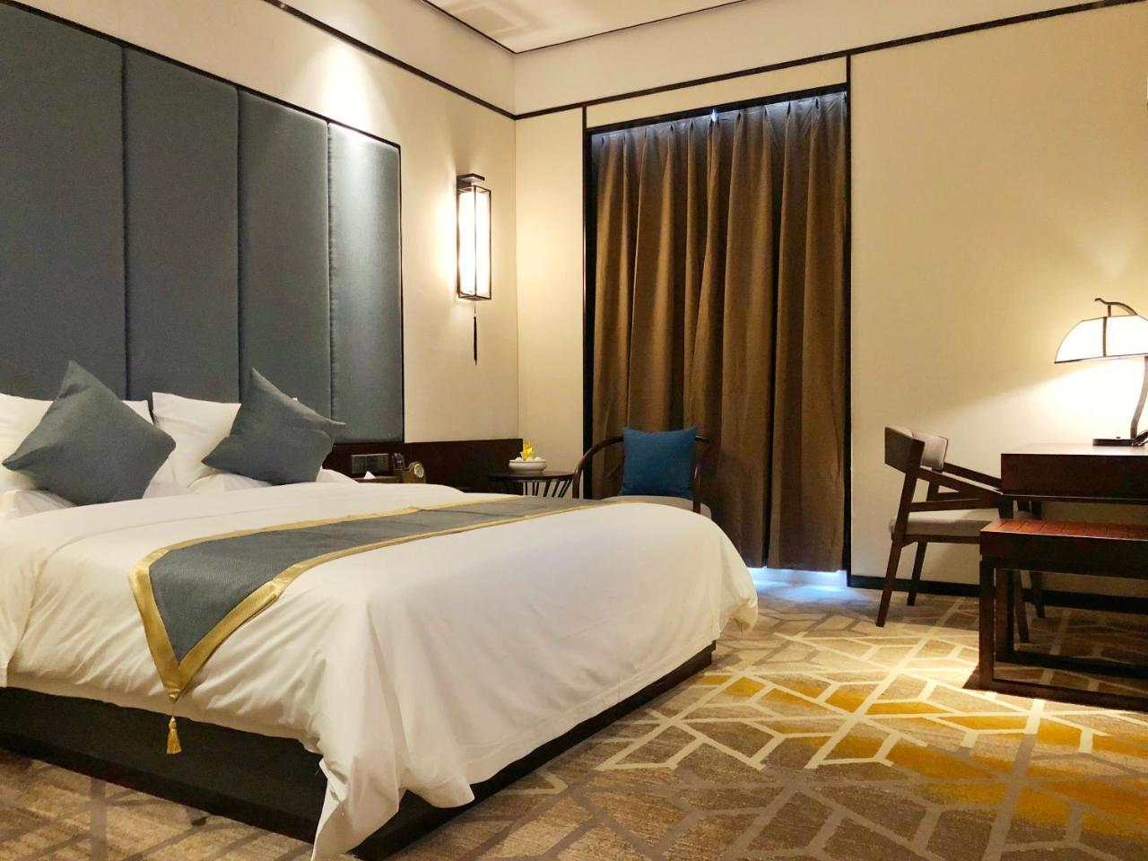 Shantou Hairun Hotel Экстерьер фото