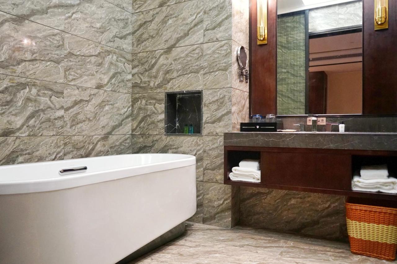 Shantou Hairun Hotel Экстерьер фото